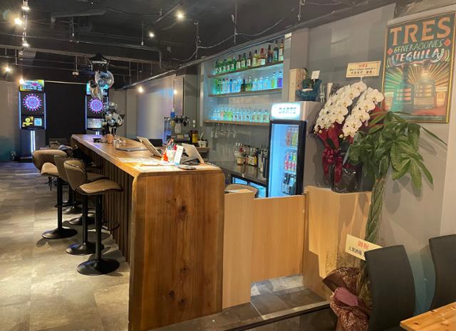 ダーツバー ボンド