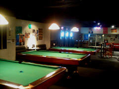 スポーツカフェ　B&D