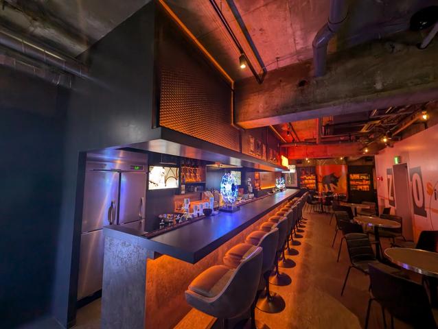 ZINO 三宮生田ロード店